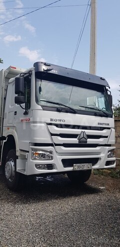 HOWO 371 2013, 530,000 km - 9.5 l - Bərdə