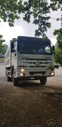 HOWO 371 2013, 530,000 km - 9.5 l - Bərdə