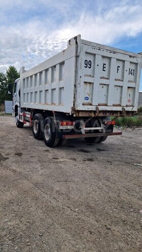 HOWO 371 2013, 530,000 km - 9.5 l - Bərdə