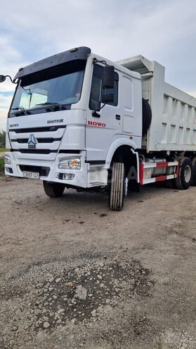 HOWO 371 2013, 530,000 km - 9.5 l - Bərdə