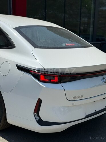 Changan Qiyuan A05 2024, 0 km - 1.5 л - Bakı
