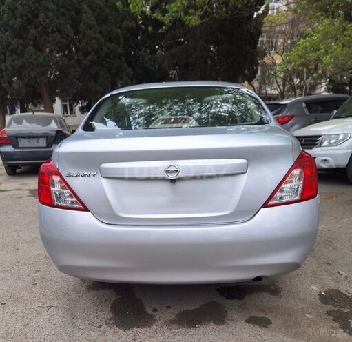 Nissan Sunny 2013, 85,000 km - 1.5 л - Bakı