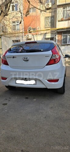 Hyundai Accent 2015, 212,000 km - 1.5 л - Bakı