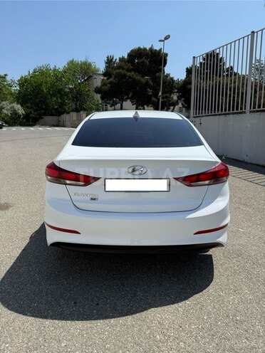 Hyundai Elantra 2017, 98,000 km - 2.0 л - Bakı