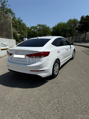 Hyundai Elantra 2017, 98,000 km - 2.0 л - Bakı