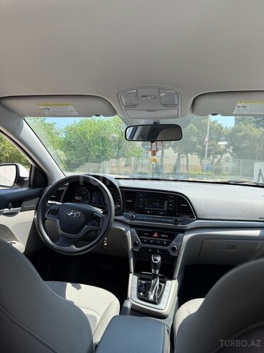 Hyundai Elantra 2017, 98,000 km - 2.0 л - Bakı