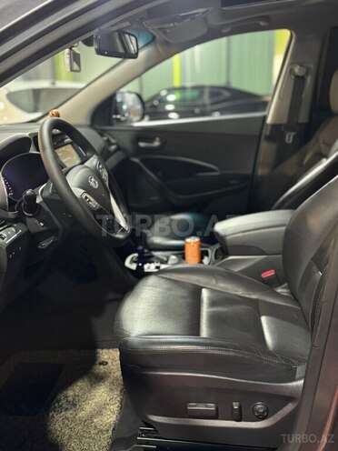 Hyundai Santa Fe-4