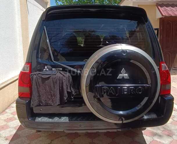 Mitsubishi Pajero 2005, 267,000 km - 3.0 l - Bakı