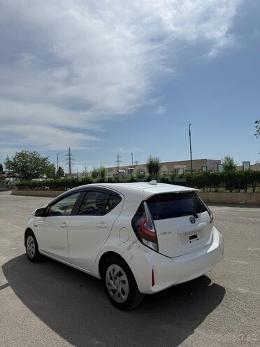 Toyota Aqua 2019, 130,000 km - 1.5 l - Bakı