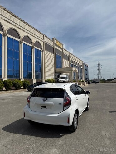 Toyota Aqua 2019, 130,000 km - 1.5 l - Bakı