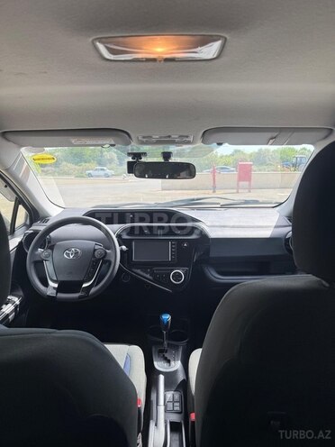 Toyota Aqua 2019, 130,000 km - 1.5 l - Bakı