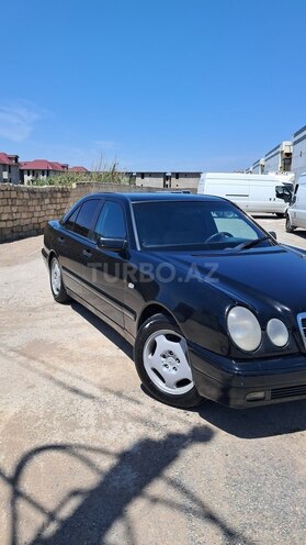 Mercedes E 230 1997, 77,000 km - 2.3 l - Xırdalan