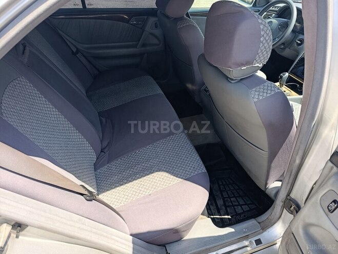 Mercedes E 270 2001, 436,236 km - 2.7 l - Bakı