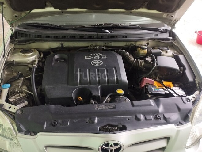 Toyota Corolla 2006, 239,500 km - 1.4 l - Qazax