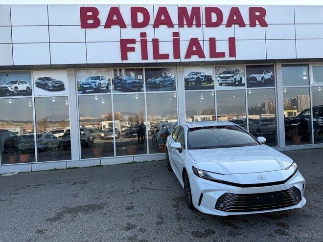 Toyota Camry-4