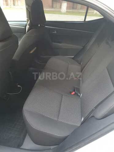 Toyota Corolla 2014, 298,000 km - 1.6 l - Bakı