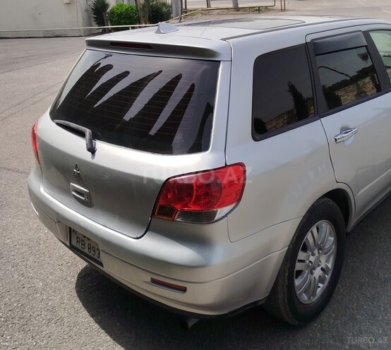 Mitsubishi Airtrek 2001, 275,434 km - 2.4 l - Bakı