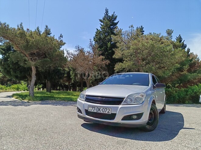 Opel Astra 2009, 268,500 km - 1.4 l - Bakı