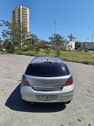 Opel Astra 2009, 268,500 km - 1.4 l - Bakı