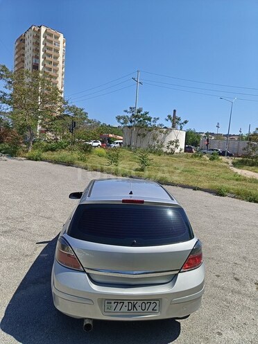Opel Astra 2009, 268,500 km - 1.4 l - Bakı