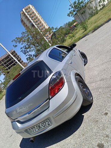 Opel Astra 2009, 268,500 km - 1.4 l - Bakı