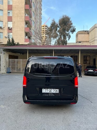 Mercedes V 220 2015, 320,000 km - 2.2 l - Bakı