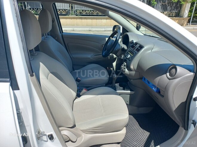 Nissan Sunny 2014, 129,900 km - 1.5 l - Bakı