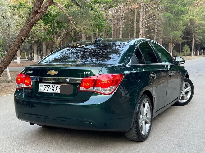 Chevrolet Cruze 2015, 295,247 km - 1.4 l - Sumqayıt