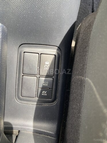 Toyota Aqua 2021, 82,346 km - 1.5 l - Bakı