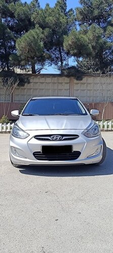 Hyundai Accent 2011, 270,000 km - 1.6 l - Bakı