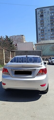 Hyundai Accent 2011, 270,000 km - 1.6 l - Bakı