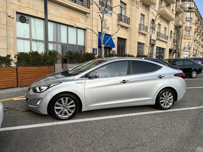Hyundai Avante 2014, 220,000 km - 1.6 l - Bakı