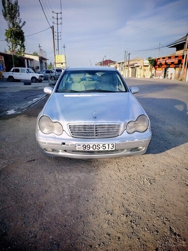Mercedes C 270 2001, 450,000 km - 2.7 l - Bakı