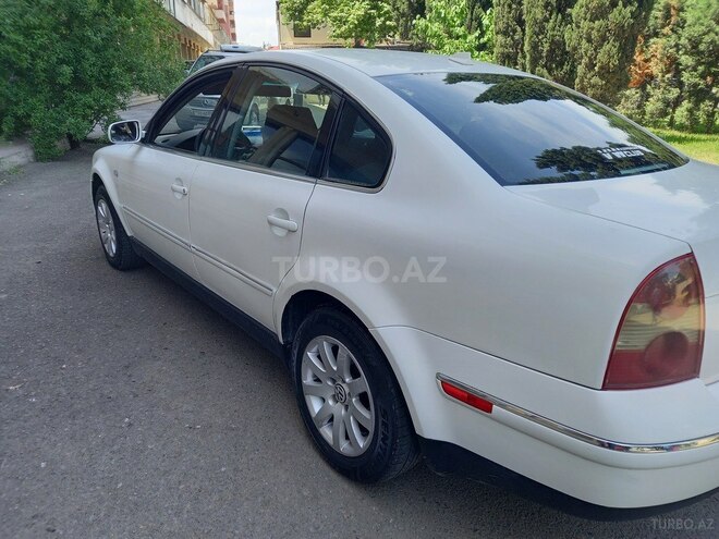 Volkswagen Passat 2002, 220,401 km - 1.8 l - Gəncə