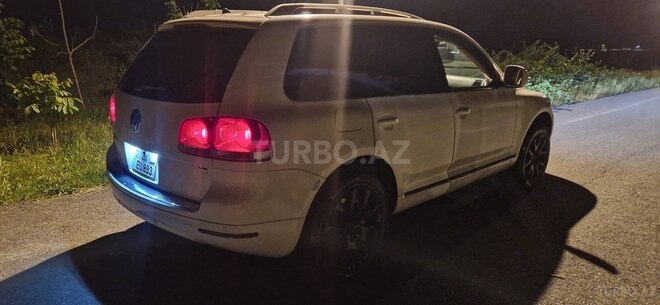 Volkswagen Touareg 2004, 300,000 km - 3.2 л - Zaqatala