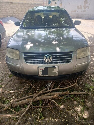 Volkswagen Passat 2002, 320,000 km - 1.8 l - Gəncə