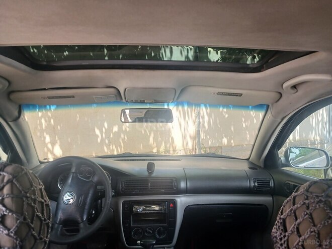 Volkswagen Passat 2002, 320,000 km - 1.8 l - Gəncə