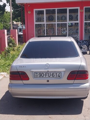 Mercedes E 320 2001, 267,927 km - 3.2 l - Mingəçevir