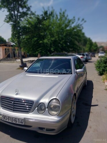Mercedes E 320 2001, 267,927 km - 3.2 l - Mingəçevir
