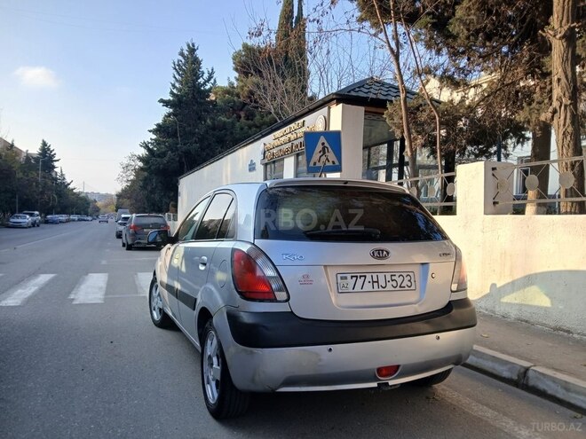 Kia Rio 2005, 320,000 km - 1.5 l - Bakı