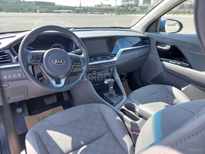 Kia Niro 2020, 25,200 km - 1.6 л - Bakı