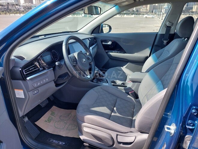 Kia Niro 2020, 25,200 km - 1.6 л - Bakı