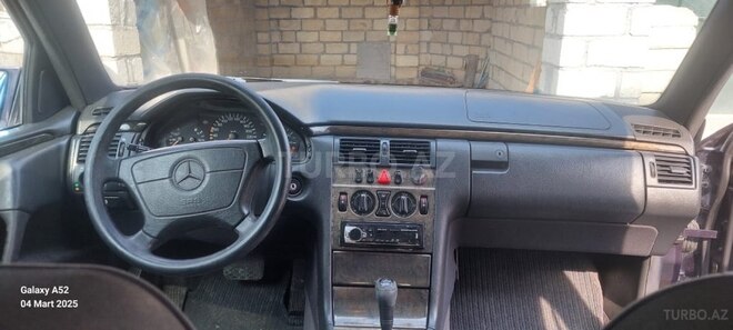 Mercedes E 280 1996, 365,720 km - 2.8 l - Gəncə