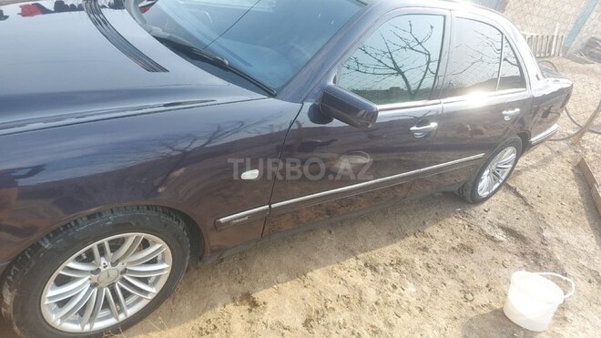 Mercedes E 280 1996, 365,720 km - 2.8 l - Gəncə