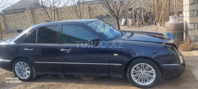 Mercedes E 280 1996, 365,720 km - 2.8 l - Gəncə