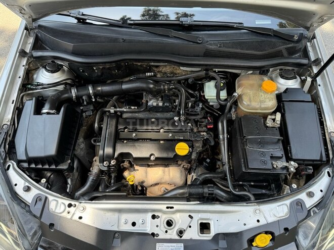 Opel Astra 2009, 331,000 km - 1.4 l - Bakı