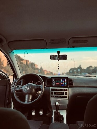 Toyota Corolla 2006, 329,245 km - 1.4 l - Bakı