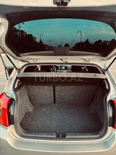 Toyota Corolla 2006, 329,245 km - 1.4 l - Bakı