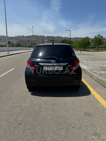 Toyota Vitz 2012, 113,000 km - 1.3 l - Bakı