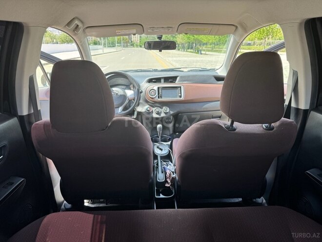 Toyota Vitz 2012, 113,000 km - 1.3 l - Bakı